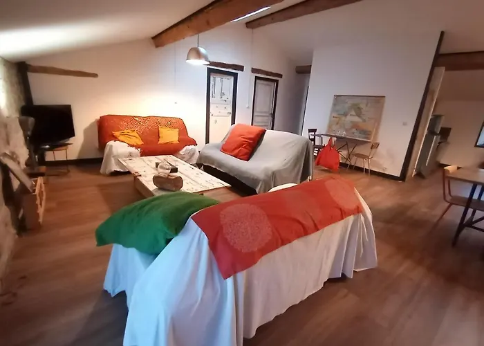 Perle Dans La Malepere. Apartamento Montréal